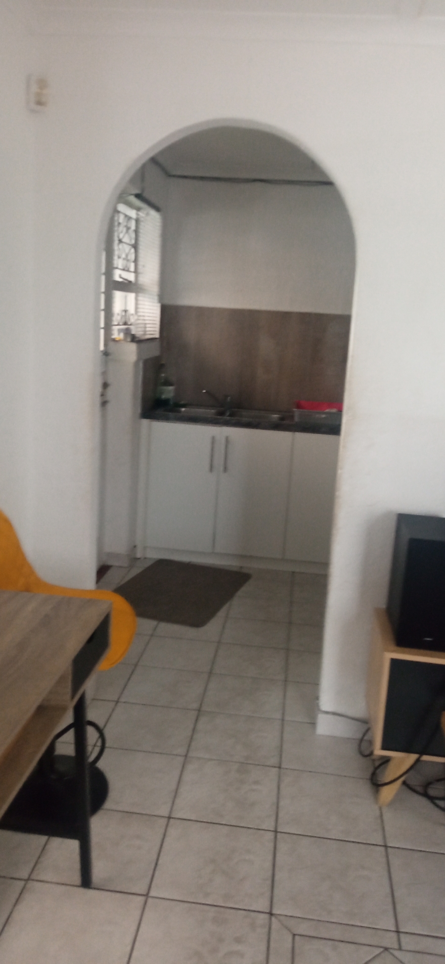 To Let 2 Bedroom Property for Rent in Portlands Western Cape
